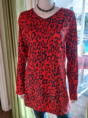 2 *Red Leopard & *White Leopard Print Long Sleeve Women's Tunic Sweatshirts. L